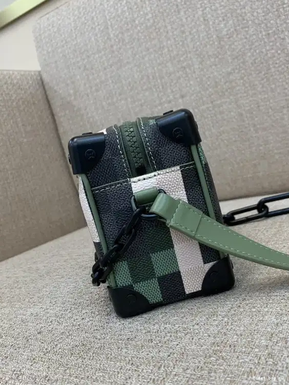 First bag ru TRUNK LOUIS VUITTON SOFT MINI 0414